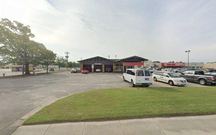 Gibson's Service Center