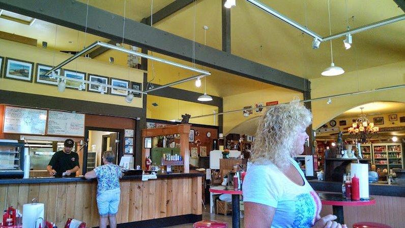 Sammie’s BBQ & Smoke House