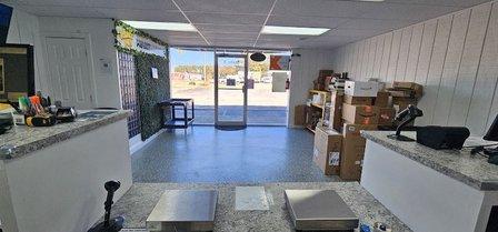 Grandy Shipping Center
