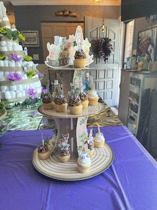 Hollys creative Confections