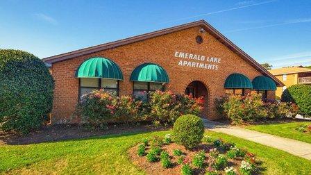 Emerald Lake Apartments
