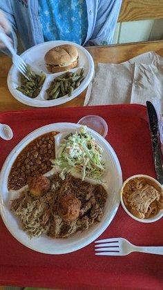 Currituck BBQ II, Elizabeth City