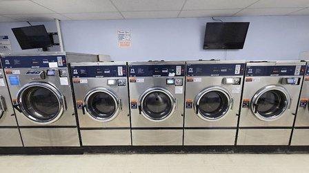 Flippers Laundromat