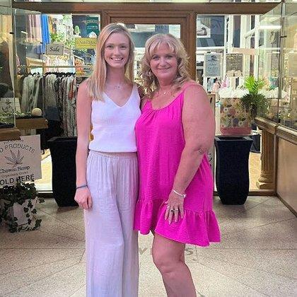 Water's Edge Boutique