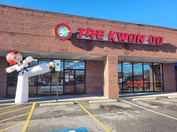 Master Hwang's World Class Martial Arts