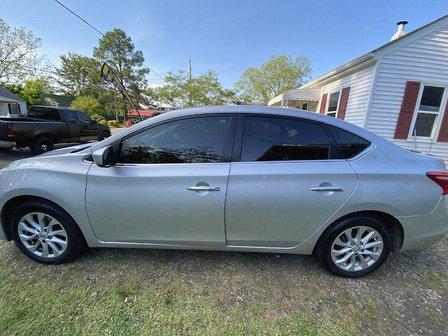 Gonzalez Tint