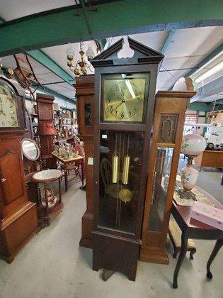 Clow Antiques & Refinishing