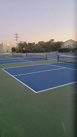 Kinnakeet Shores Tennis Courts
