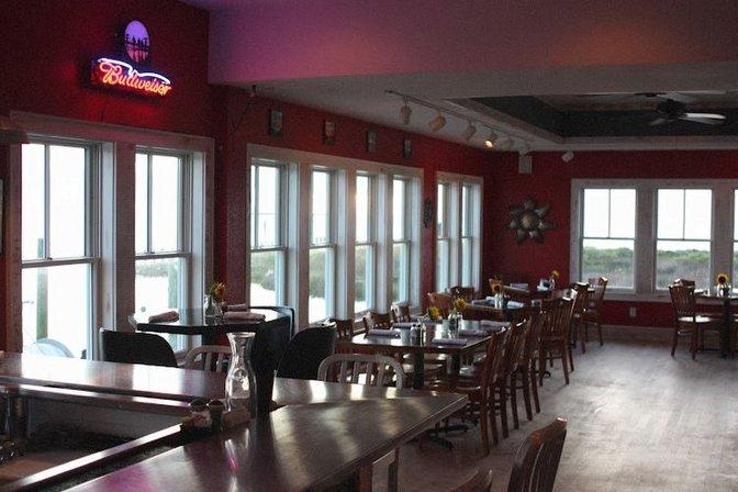 Hatteras Sol Waterside Grill