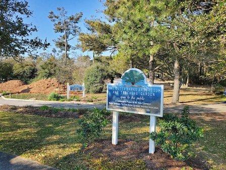 Dare County Arboretum and Teaching Garden