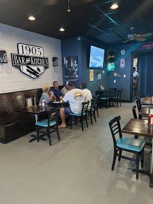 1903 Bar and Kitchen