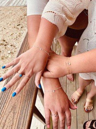 Links by Laura