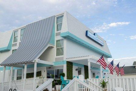 Ocean Sands Beach Boutique Inn - Stay By the Beach