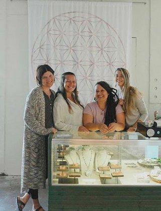 Hi-Vibe Holistics