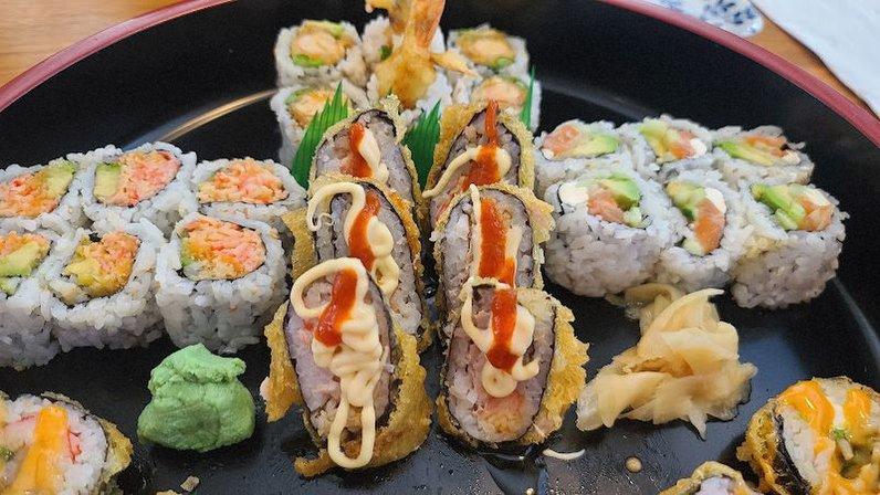 Zakaya Sushi.Kitchen