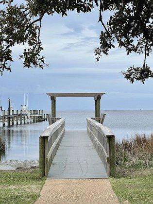 Moore Shores Estuarine Access