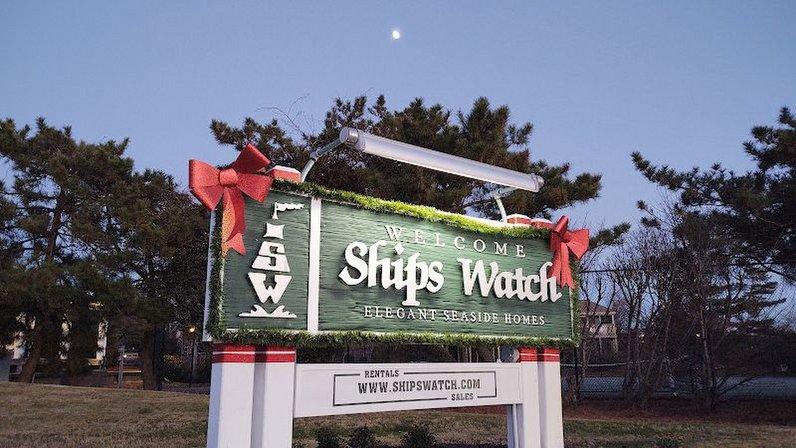 Ships Watch Resort