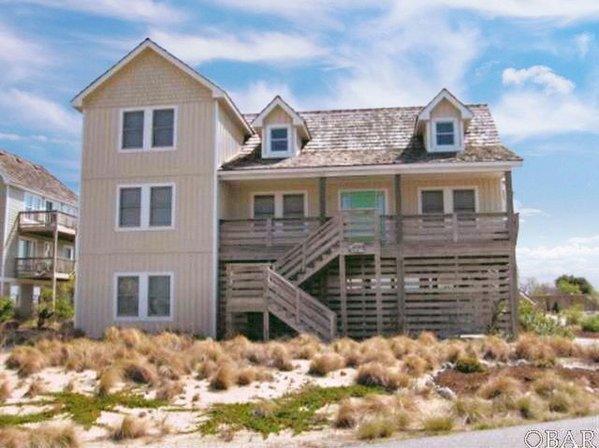 Holly Henry-West, REALTOR Century21 Nachman Realty