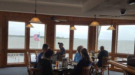 Stripers Bar & Grille