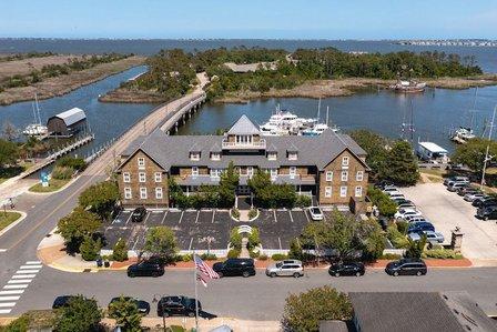 The Tranquil House Inn - Manteo, NC