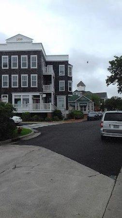 Lam Construction Roofing