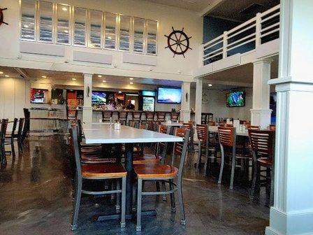 Mahi Mahi's Island Grill