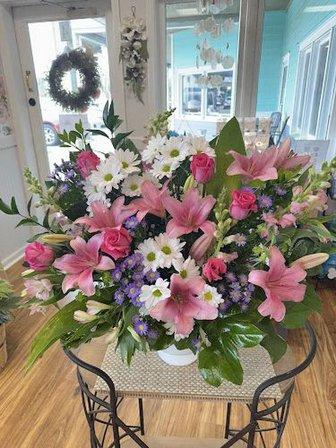 Rayleigh’s Florist and Boutique
