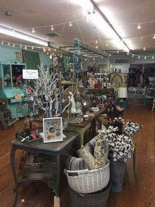 Flip Your Closet & Restyle Market