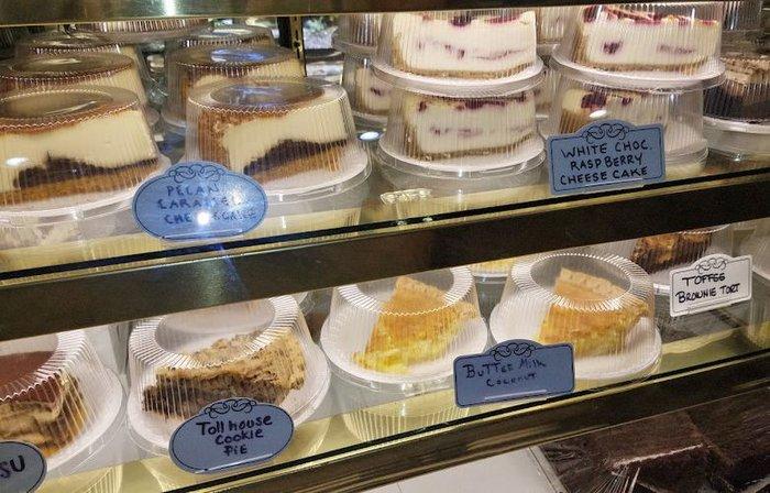Sweettooth/Fig Tree Bakery and Deli
