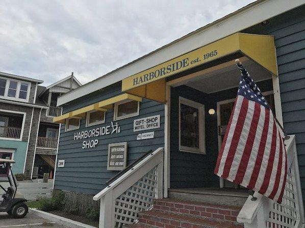 Harborside Shop / Hotel Office